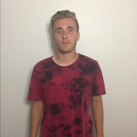 Meet your Posher, Matthew - Picture 1 of 1